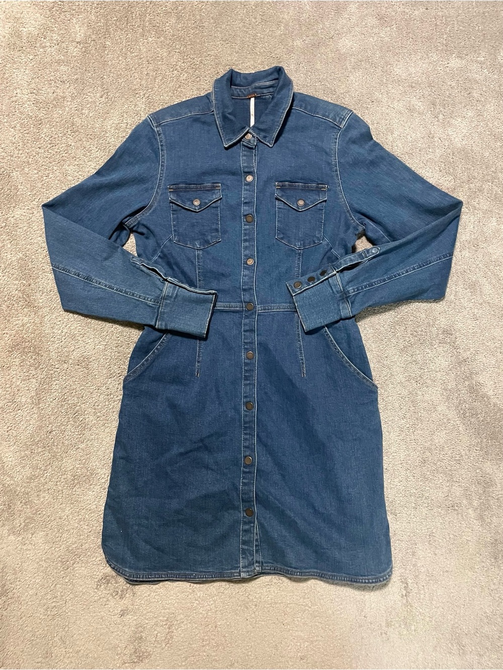 Free People Dynomite Denim Dress Womens L Blue Snap Front Long Sleeve Midi